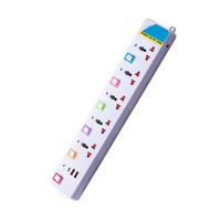 Regleta de alimentación universal profesional de 5 tomas y 2500W con 1 USB-C, 2 USB-A, interruptores de control individual y 10A, color blanco