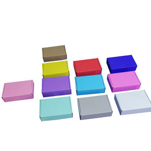 กล่องกระดาษคราฟท์สีชมพูสีขาวสีดำขนาด20*14*4ซม. บรรจุภัณฑ์สำหรับเสื้อผ้ากล่องจดหมาย - Product Image 2