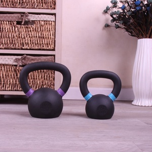 China Proveedor de oro Gimnasio Kettlebell Hierro fundido Recubierto de polvo negro para ejercicio de fuerza - Product Image 4