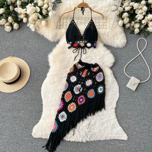 Bikini Bohemio Personalizado de Ganchillo, Traje de Baño Tejido a Mano con Cuello en V, Conjunto de Dos Piezas, Bikini de Tiras para Mujer - Product Image 1