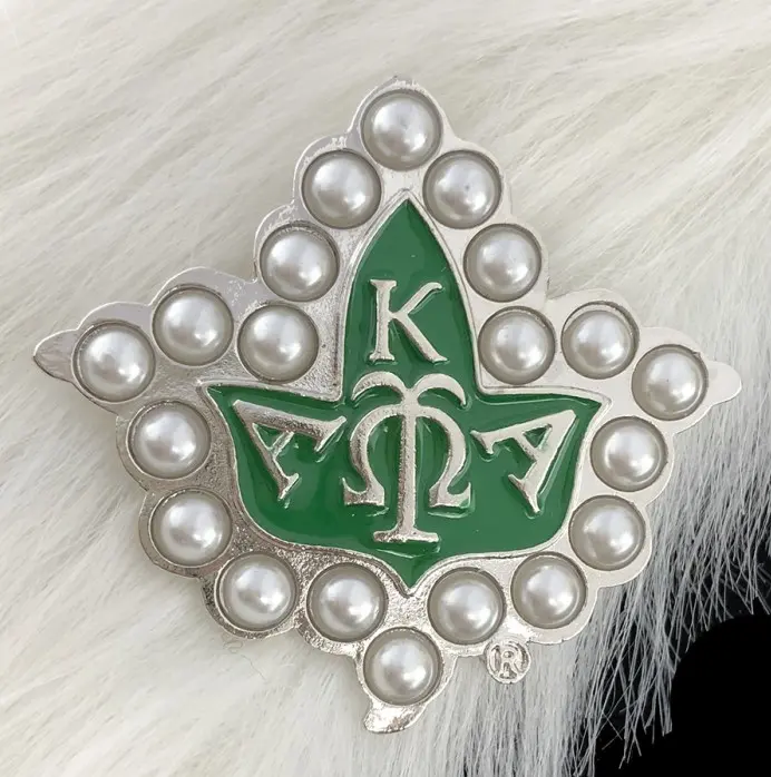 Greek Sorority Pearl Ivy Leaf AKAK series Brooches Pin for Women Jewelry Accessories