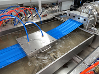 Machine de production automatique de joints d'étanchéité en PVC à double vis motorisée pour profilés, capacité de production de 150-160 kg/h, certifiée CE ISO9001