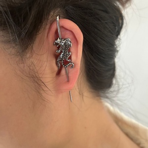 ต่างหูแฟชั่นทำจากสเตนเลสลายงูเสือต่างหูแฟชั่นต่างหูแบบเข็ม - Product Image 2