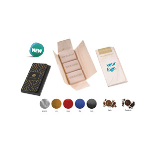 Caja de Regalo Navideña con Trio de Chocolates Blancos Promocionales con su Logotipo, Impresión Digital, Personalización de Marca, Elegante - Product Image 1