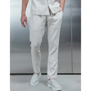 2024 ग्रीष्मकालीन फैशन सादे लिनन कपड़े सफेद सांस लेने योग्य आरामदायक सीधे पुरुषों के पतलून पुरुषों के लिए कस्टम ब्लैंक 100% लिनन पैंट