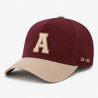 Gorra de béisbol de algodón twill con bordado en relieve, 5 paneles, corona alta, hebilla metálica, estilo casual y urbano, para pedidos al por mayor
