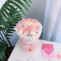 Aroma Saus Plum Buket Mawar Hadiah Hari Valentine, Ulang Tahun, Hari Ibu & Wisuda untuk Pacar Model 039