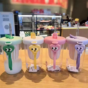 แก้วน้ำเด็กพกพา น่ารัก ดีไซน์ใหม่ สวยงาม แก้วหลอดดูดสำหรับฤดูร้อน - Product Image 1