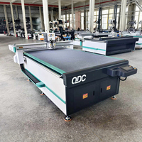 Cortadora de Muestras de Cartón Corrugado CNC de Cama Plana, Plotter Digital para Corte de Cartón Corrugado, PVC y Espuma
