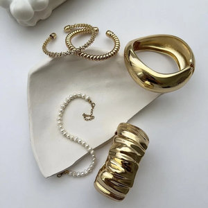 Braccialetto irregolare esagerato - Product Image 2