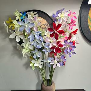 Junheyuan Guirlandes artificielles de clématites à branche unique, fleurs en soie pour décoration de mariage, présentation en vitrine, approvisionnement transfrontalier - Product Image 2