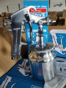 <span class=keywords><strong>Pistola</strong></span> a Spruzzo Pneumatica ad Alta Pressione Ningbo F-75S con Serbatoio da 750cc e Pressione Massima di 70psi - Product Image 2