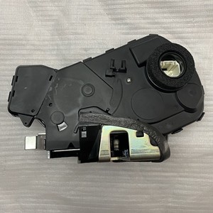Rear Cargo <b>Box</b> <b>Lock</b> For Toyota Prado Lexus GX460 69110-60230 69110-60233 Plastic Replacement Part - Product Image 4