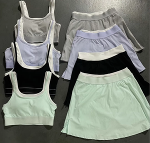 YY 2026 Großhandel Naked-Feeling Yoga-Outfits für Damen 2-teiliges Set Schnelltrocknend Farbblock-Laufbekleidung Rückenfreies Tennisrock-Set - Product Image 3