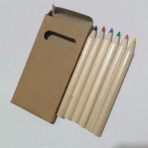 Ensemble <span class=keywords><strong>de</strong></span> 6 <span class=keywords><strong>crayons</strong></span> <span class=keywords><strong>de</strong></span> <span class=keywords><strong>couleur</strong></span> en bois <span class=keywords><strong>de</strong></span> la marque Yilan dans une boîte en papier kraft pour le dessin et la coloration <span class=keywords><strong>des</strong></span> enfants - Product Image 3