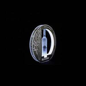 Présentoir à alcool de comptoir avec éclairage LED pour la présentation de bouteilles de spiritueux haut de gamme - Product Image 1