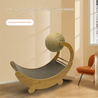 Novayapetix Lit de grattage pour chat en carton écologique et sûr, en forme de croissant de lune, avec structure en bois courbée, suspendu