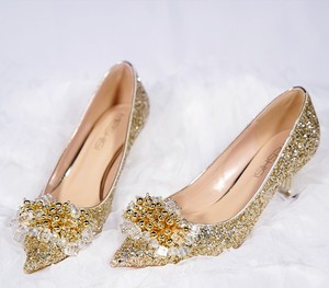 2023 nouveau Design sandale et sacs ensemble pour femmes luxe paillettes tissu talon pointu sandale mariage fantaisie mariée or chaussure talon haut - Product Image 1