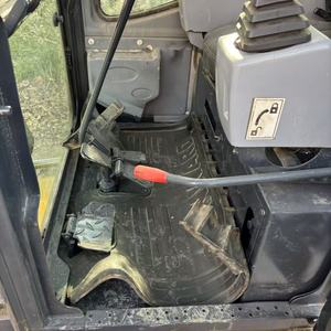 Excavatrice sur chenilles Komatsu PC20 d'occasion - Modèle 2022, moteur 2 tonnes, pompe à engrenages, roulement inclus, excellent état, construction - Product Image 6