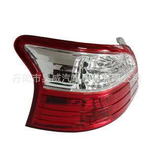 ไฟท้ายสำหรับรถยนต์โตโยต้า วีออส ปี 2010-2013 รุ่น OE 81551-0D360 แบบฮาโลเจน - Product Image 2
