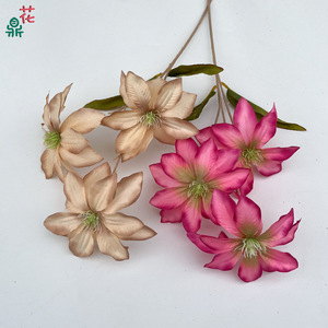 Flores de Seda de Clematista Diamante para Decoración de Escenarios de Boda y Arreglos de Fondo - Product Image 3