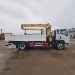 Camion-grue Sinotruk de 6,3 tonnes avec benne de 5,5 m pour la transplantation d'arbres en pépinière - Product Image 4