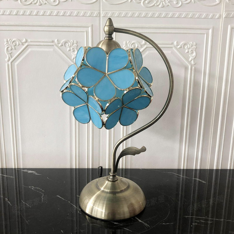 สีฟ้าซากุระ