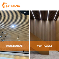 Panel de Techo Falso Suspendido con Revestimiento de Aluminio en Forma de U con Diseño de Madera para Decoración de Interiores, Precio de Fábrica, Personalizable para Centros Comerciales