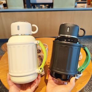 Outdoor Sports Insulated Water Bottle 800Ml 316 Stainless Steel For Students And Gift - Product Image 1