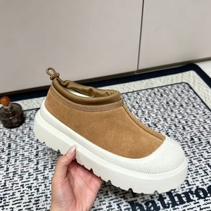 Botas de nieve de lana con suela gruesa de diseñador para hombre y mujer, estilo nuevo 2026, zapatos de algodón forrados de piel todo en uno, estilo perezoso. - Product Image 6