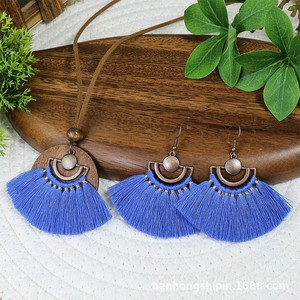 Conjunto de collar y pendientes con borlas de madera, chapado en bronce antiguo, estilo bohemio, joyería para mujer, conjuntos de joyería de moda para fiestas - Product Image 4