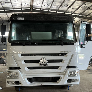 รถบรรทุก<span class=keywords><strong>น้ำ</strong></span>เคลื่อนที่ Sinotruk HOWO 20 ลูกบาศก์เมตร พร้อมถังเก็บ<span class=keywords><strong>น้ำ</strong></span>สำหรับบรรทุก<span class=keywords><strong>น้ำ</strong></span>ดื่ม - Product Image 5