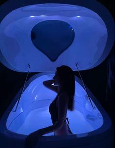 Tanque de agua flotante operado por luz Cápsula de spa para perder peso Blanqueamiento Alivia la depresión Ansiedad - Product Image 3