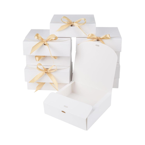 GXFFING Scatole Regalo Pieghevoli Bianche 16x16x5 cm con Coperchio e Nastro per Compleanni, Matrimoni, Natale e Festività (10 Pezzi) - Product Image 1