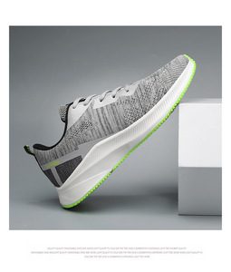 Chaussures de course de style nouveau <span class=keywords><strong>2021</strong></span>, chaussures de sport décontractées pour hommes, baskets respirantes en mesh - Product Image 4