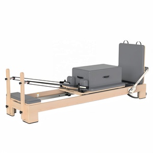 CZFIT Pilates Reformer en bois durable et réglable, équipement de studio pour usage commercial, musculation et entraînements à domicile - Product Image 3