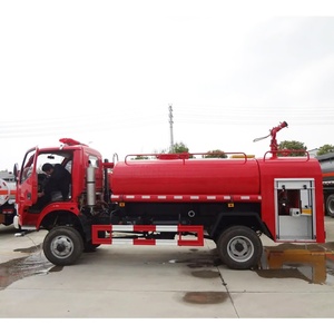 Camión Cisterna de Agua Chengli 4x2 de 5000l con Sistema de Rociadores Contra Incendios, Precio de Fábrica - Product Image 1