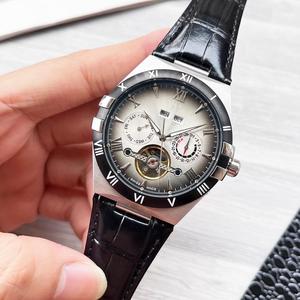 Reloj Automático Deportivo Mecánico de Lujo de Primera Marca para Hombre Forsining, con Esfera Dorada, Diamantes y Manecillas Luminosas - Product Image 3
