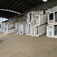 Fabricante Profesional de Ventanas Corredizas de UPVC, Ventanas Abatibles Resistentes al Viento, al Polvo y con Aislamiento Térmico