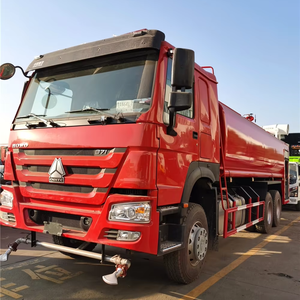<span class=keywords><strong>Camion</strong></span>-citerne à pompe à incendie Sinotruck HOWO 2025, diesel 6x4, avec prix compétitif à vendre - Product Image 1