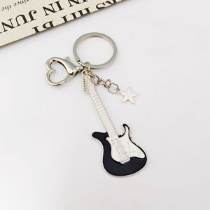 Llavero Metálico Mini de Moda con Diseño de Instrumento Musical para Coche o Bolso, Regalo Creativo para Cumpleaños, Accesorio Musical al por Mayor - Product Image 3