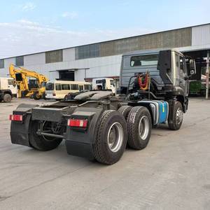 Camions tracteurs d'occasion à bas prix Sinotruk HOWO NX TX 6x4 10 roues pour la vente - Product Image 6