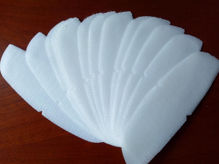Yellow GranulesEVA Hot Melt Adhesive For Shoe Counter