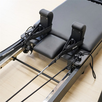 Lits de Pilates pliables portables de luxe, équipement de gym pliable, reformer en bois pliable beige