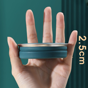 Bouteille d'eau pliable en silicone de qualité alimentaire de 320 ml avec bouchon à vis anti-fuite pour le camping et les voyages en plein air - Product Image 2