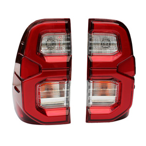 Luz Trasera LED Multifunción para Toyota Hilux Revo 2020, Luz de Freno Izquierda y Derecha, Compatible con Camioneta - Product Image 4
