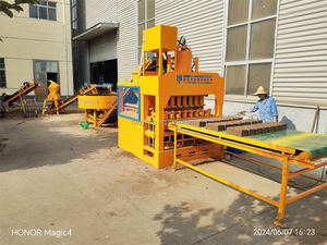 Neue Hongbaoyuan Automatische Verbundpflasterstein-Herstellungsmaschine mit PLC-Pumpe & Getriebe für Ziegelproduktionslinien - Product Image 4
