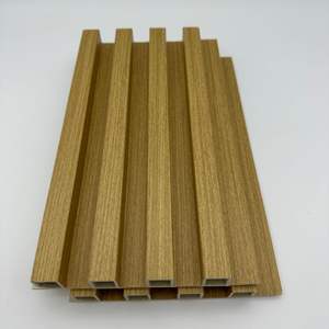 Palier d'<span class=keywords><strong>escalier</strong></span> Revêtement mural en <span class=keywords><strong>PVC</strong></span> à grain de bois Garde d'angle Installation sur surface plane Rétention de brillance à trafic élevé Panneaux d'hôtel à domicile - Product Image 3