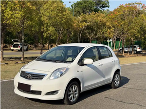 Toyota Yaris 1.6E 2011 Usado, Económico y Popular, Versión Auto Charm, Hatchback Compacto, Bajo Costo de Mantenimiento, Ideal para Viajes Diarios - Product Image 2