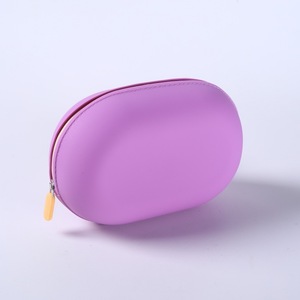 Borsa per il trucco in Silicone <span class=keywords><strong>portatile</strong></span> <span class=keywords><strong>da</strong></span> <span class=keywords><strong>viaggio</strong></span> per articoli <span class=keywords><strong>da</strong></span> toeletta con chiusura a cerniera - Product Image 4